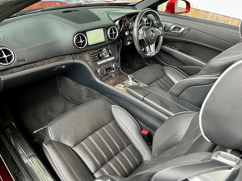 Mercedes-Benz 4.7 SL500 V8 AMG Sport Convertible 2dr Petrol G-Tronic+ Euro 6 (s/s) (455 ps)