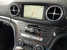 Mercedes-Benz SL SL500 V8 AMG Sport 