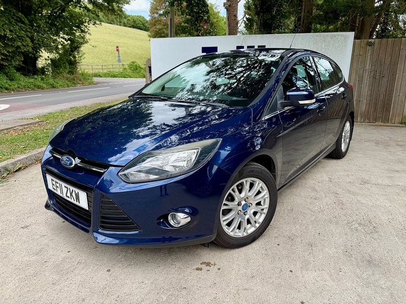 Ford 1.6 Titanium Hatchback 5dr Petrol Manual Euro 5 (125 ps)