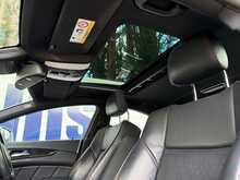 Mercedes-Benz CLS CLS400 V6 AMG Line 