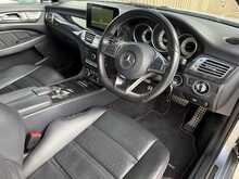 Mercedes-Benz CLS CLS400 V6 AMG Line 