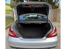 Mercedes-Benz CLS CLS400 V6 AMG Line 