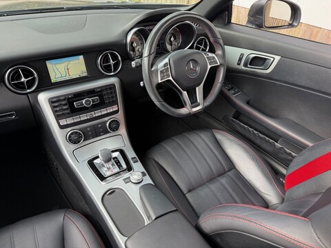 2.1 SLK250d AMG Sport Convertible 2dr Diesel G-Tronic Euro 6 (s/s) (204 ps)