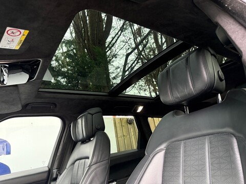 3.0 D300 MHEV Autobiography Dynamic SUV 5dr Diesel Auto 4WD Euro 6 (s/s) (300 ps)