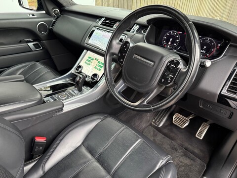 3.0 D300 MHEV Autobiography Dynamic SUV 5dr Diesel Auto 4WD Euro 6 (s/s) (300 ps)