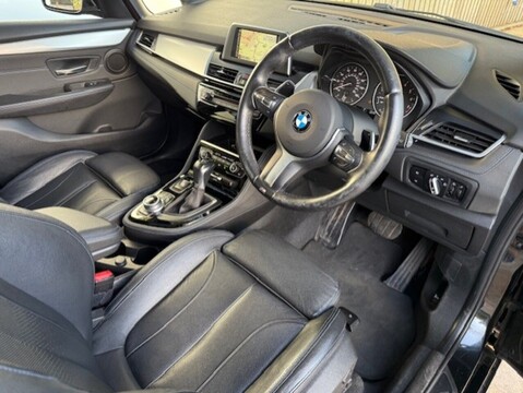 2.0 220i M Sport MPV 5dr Petrol Auto Euro 6 (s/s) (192 ps)