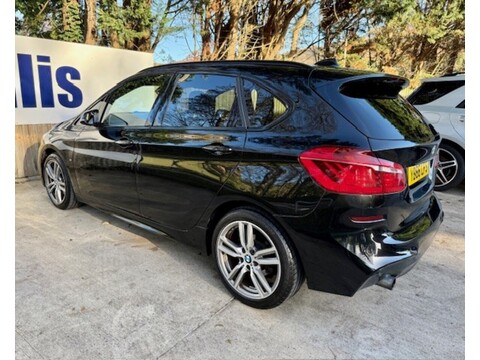 2.0 220i M Sport MPV 5dr Petrol Auto Euro 6 (s/s) (192 ps)