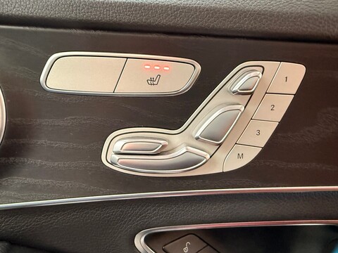 2.1 C220d AMG Line (Premium Plus) Saloon 4dr Diesel 7G-Tronic+ Euro 6 (s/s) (170 ps)