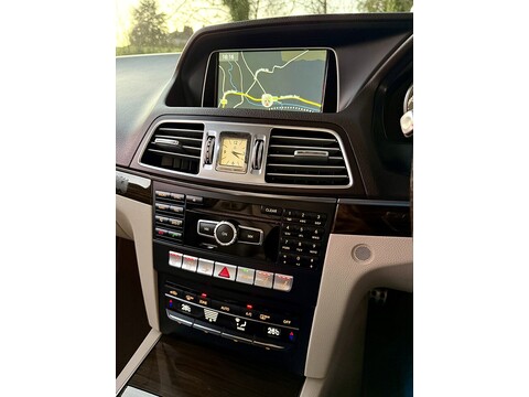 2.1 E220 CDI AMG Sport Cabriolet 2dr Diesel G-Tronic+ Euro 5 (s/s) (170 ps)