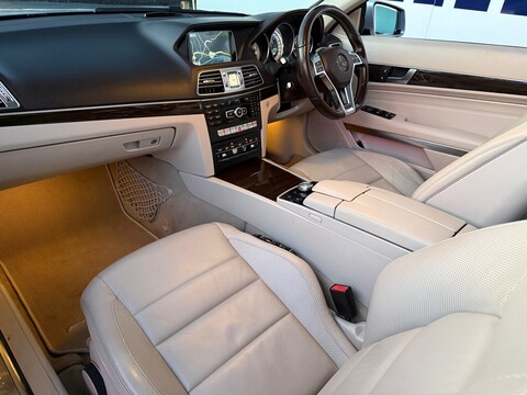 2.1 E220 CDI AMG Sport Cabriolet 2dr Diesel G-Tronic+ Euro 5 (s/s) (170 ps)