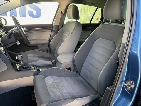 2.0 TDI BlueMotion Tech GT Hatchback 5dr Diesel DSG Euro 5 (s/s) (150 ps)