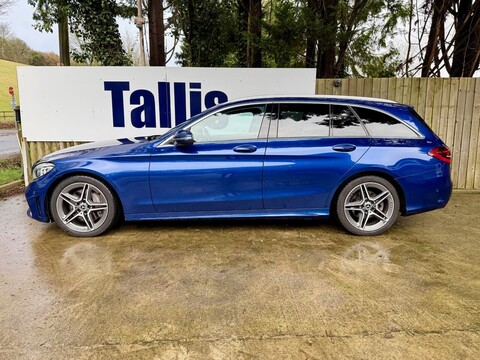 2.0 C300d AMG Line Estate 5dr Diesel G-Tronic+ Euro 6 (s/s) (245 ps)
