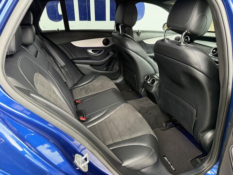 2.0 C300d AMG Line Estate 5dr Diesel G-Tronic+ Euro 6 (s/s) (245 ps)