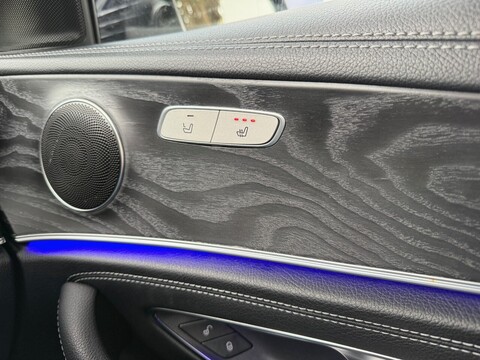 2.0 E220d AMG Line Saloon 4dr Diesel G-Tronic+ Euro 6 (s/s) (194 ps)