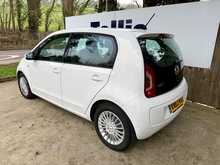 FULL VW DEALER SERVICE HISTORY