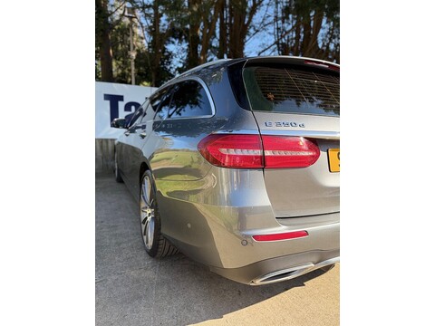 3.0 E350d V6 AMG Line (Premium) Estate 5dr Diesel G-Tronic+ Euro 6 (s/s) (258 ps)