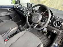 VW UP!