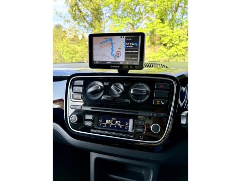1.0 High up! Hatchback 5dr Petrol ASG Euro 5 (75 ps)