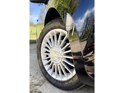 1.0 High up! Hatchback 5dr Petrol ASG Euro 5 (75 ps)