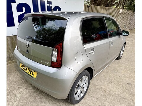1.0 MPI GreenTech Colour Edition Hatchback 5dr Petrol Manual Euro 6 (s/s) (60 ps)