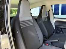 Volkswagen up! Move up! 