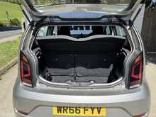 Volkswagen up! Move up! 