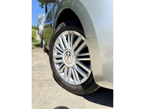 1.0 Move up! Hatchback 5dr Petrol Manual Euro 6 (60 ps)