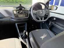 Volkswagen up! Move up! Tech Edition 
