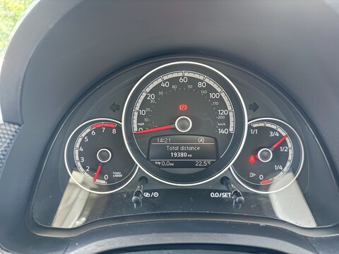 1.0 Move up! Tech Edition Hatchback 5dr Petrol Manual Euro 6 (s/s) (60 ps)