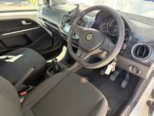 Volkswagen up! Move up! Tech Edition 