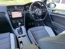 Volkswagen Golf TSI BlueMotion Tech R 