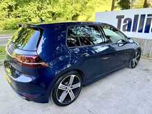 Volkswagen Golf TSI BlueMotion Tech R 