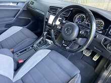 Volkswagen Golf TSI BlueMotion Tech R 