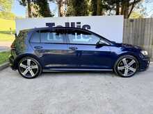 Volkswagen Golf TSI BlueMotion Tech R 