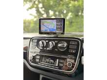 Volkswagen up! High up! 