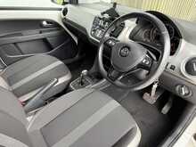 Volkswagen up! BlueMotion Tech High up! 