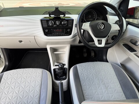 1.0 up! beats Hatchback 3dr Petrol Manual Euro 6 (s/s) (75 ps)