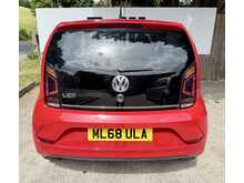 Volkswagen up! up! beats 