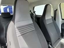 Volkswagen up! Move up! 