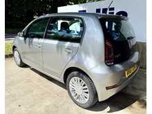 Volkswagen up! Move up! 