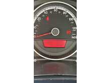 Volkswagen up! Move up! 