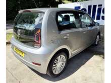 Volkswagen up! Move up! 