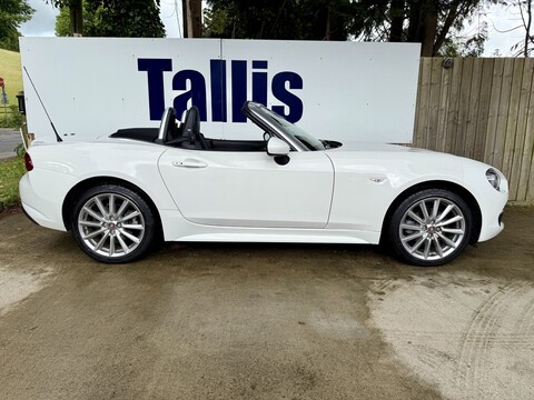1.4 MultiAir Lusso Plus Convertible 2dr Petrol Euro 6 (140 ps)