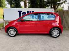 Volkswagen up! Move up! 