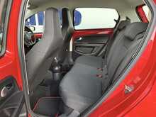 Volkswagen up! Move up! 