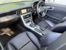LOW MILEAGE - 14 SERVICES RECORDED