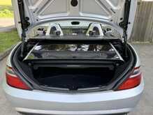 LOW MILEAGE - 14 SERVICES RECORDED
