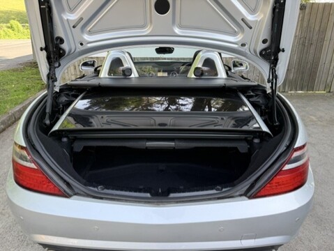 1.8 SLK200 AMG Sport Convertible 2dr Petrol G-Tronic+ Euro 5 (s/s) (184 ps)