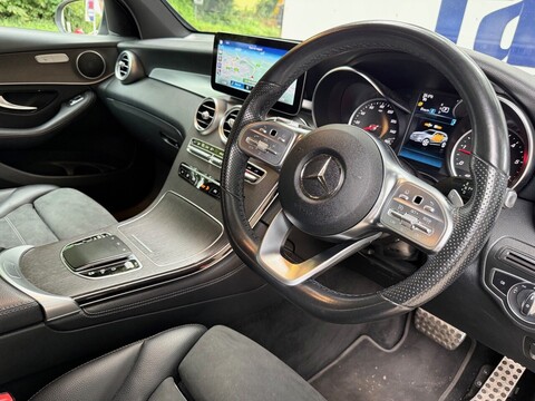 2.0 GLC220d AMG Line SUV 5dr Diesel G-Tronic+ 4MATIC Euro 6 (s/s) (194 ps)