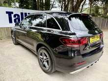 Mercedes-Benz GLC GLC220d AMG Line 